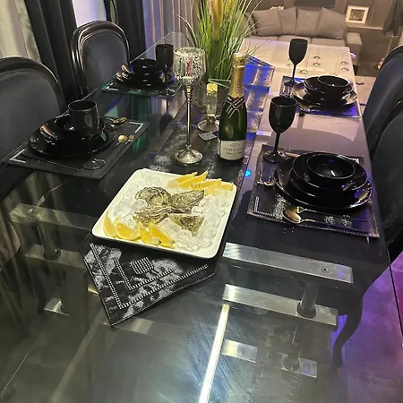 アパート B&m Jacuzzi Rezidencija Self Check - In ヴィリニュス
