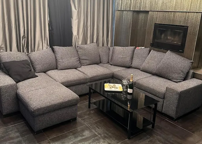 B&m Jacuzzi Rezidencija Self Check - In Apartman