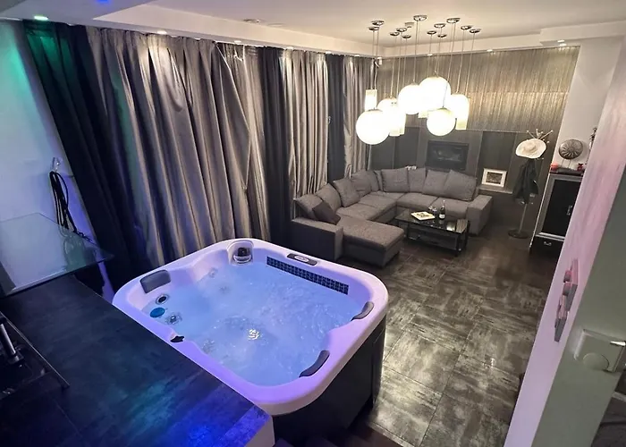 Apartman B&m Jacuzzi Rezidencija Self Check - In *