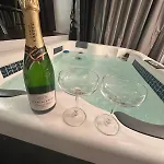 B&m Jacuzzi Rezidencija Self Check - In Apartamento