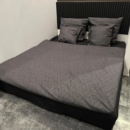 B&m Jacuzzi Rezidencija Self Check - In * Vilnius